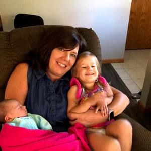 Meet your Posher, Laurie